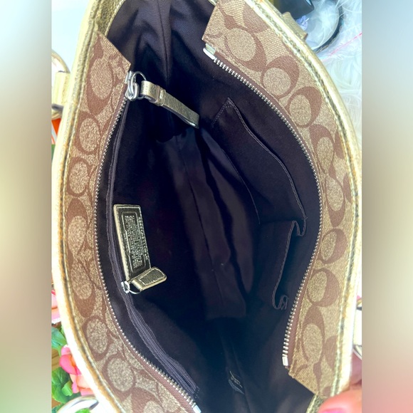 COACH Heritage Tote Stars Signature - Picture 9 of 11